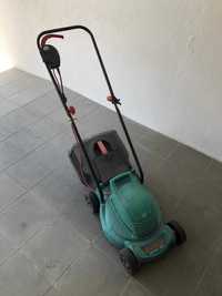 Corta Relvas Bosch Rotak 320