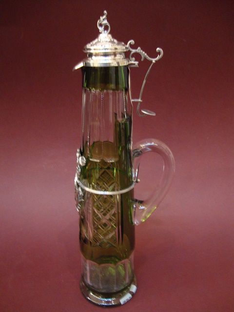 Decanter antigo em Cristal Verde
