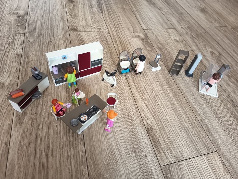 Duży domek Playmobil + dodatkowe wyposażenie