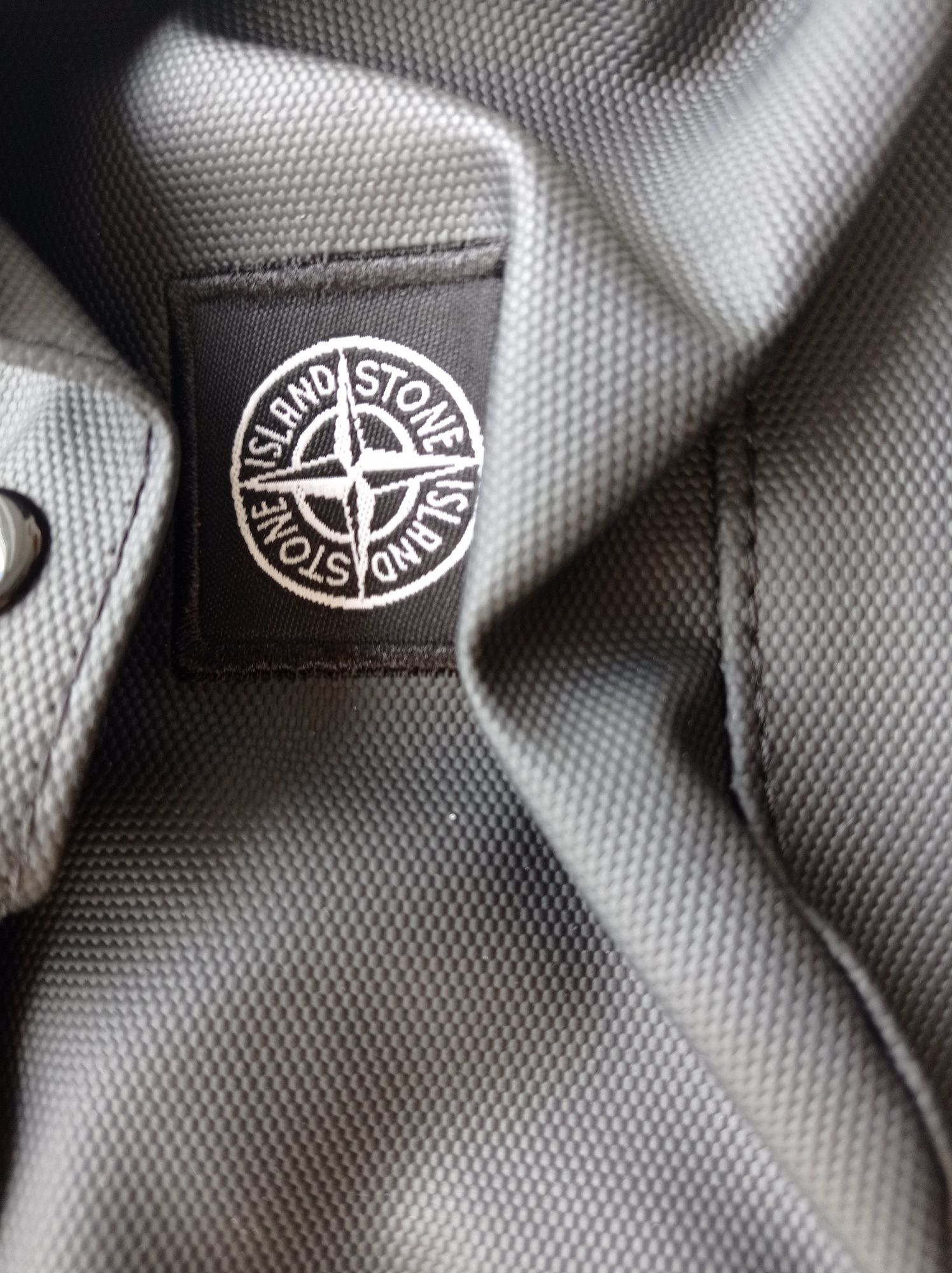 МЕСЕНДЖЕР,барсетка,сумка на пояс, STONE ISLAND 

•Топ