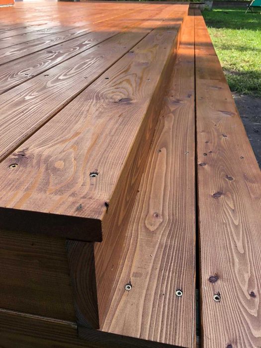 Deski tarasowe modrzew syberyjski 28x150mm ryflowana i gładka