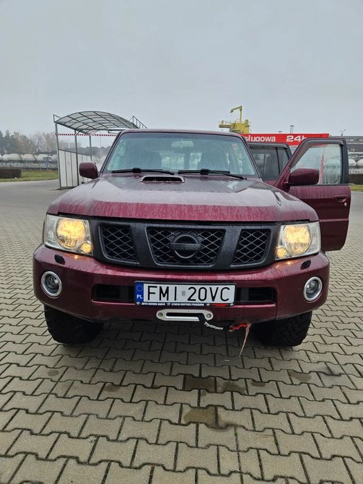 Nissan Patrol Super stan, bez korozji.