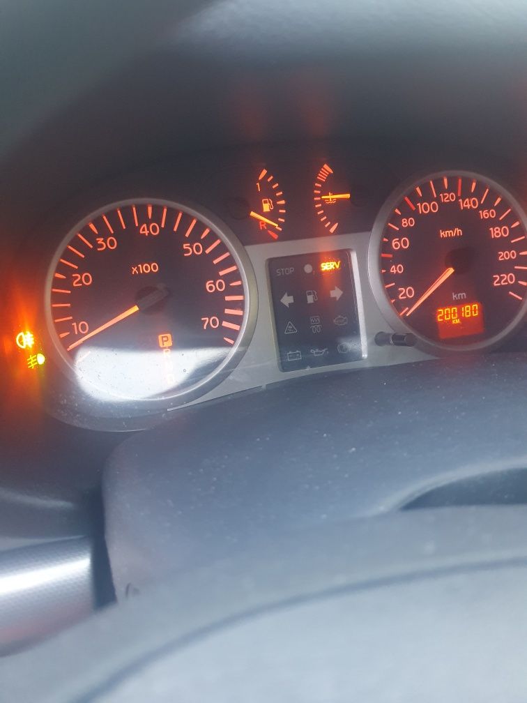Renault Clio 1.6 16v automat