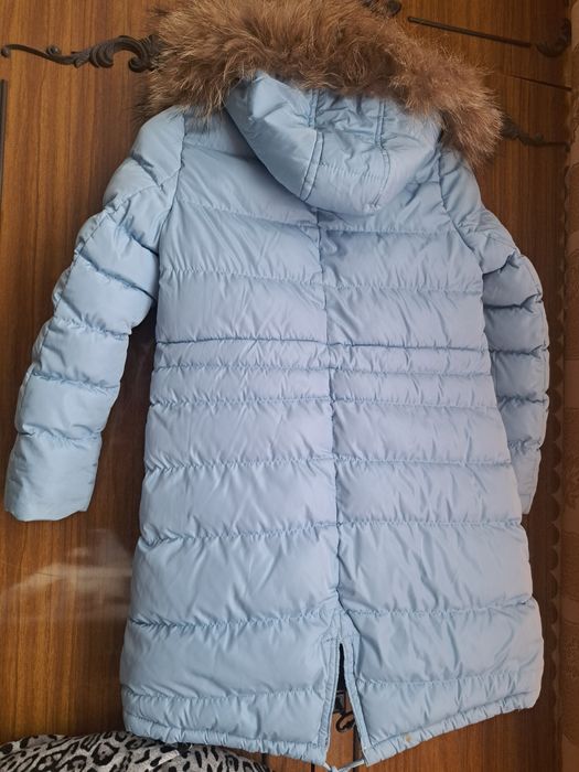 Зимова куртка для дівчинки 134