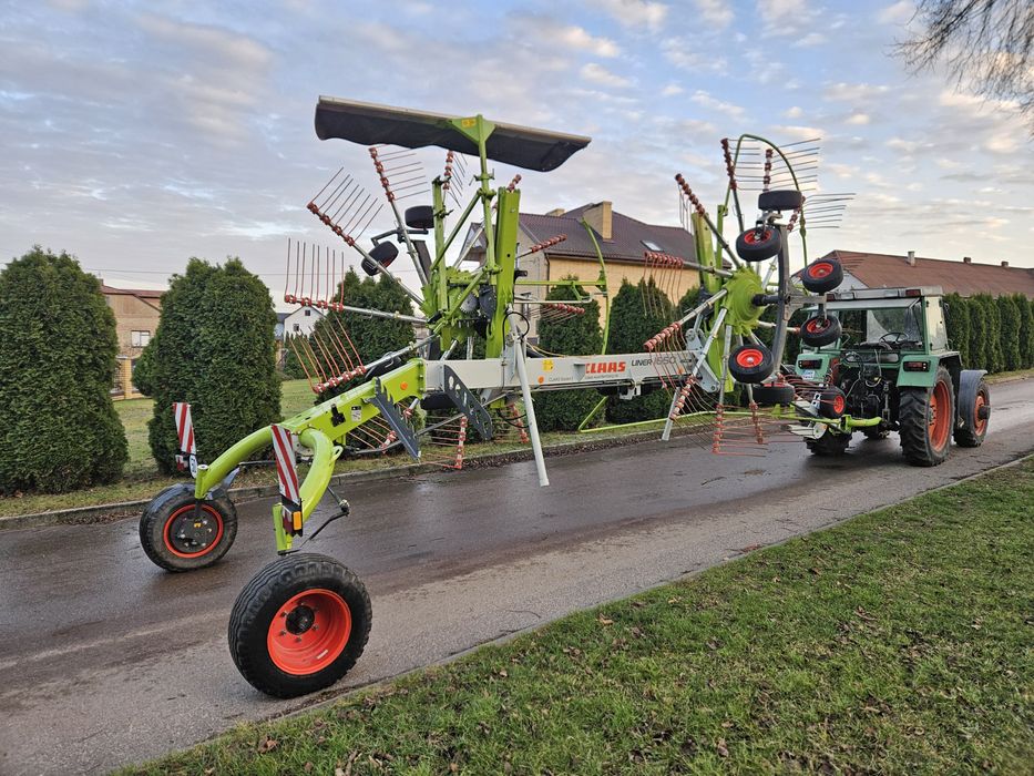 Zgrabiarka dwugwiazdowa CLAAS Liner 1650 Twin  z Niemiec 1750, 2900