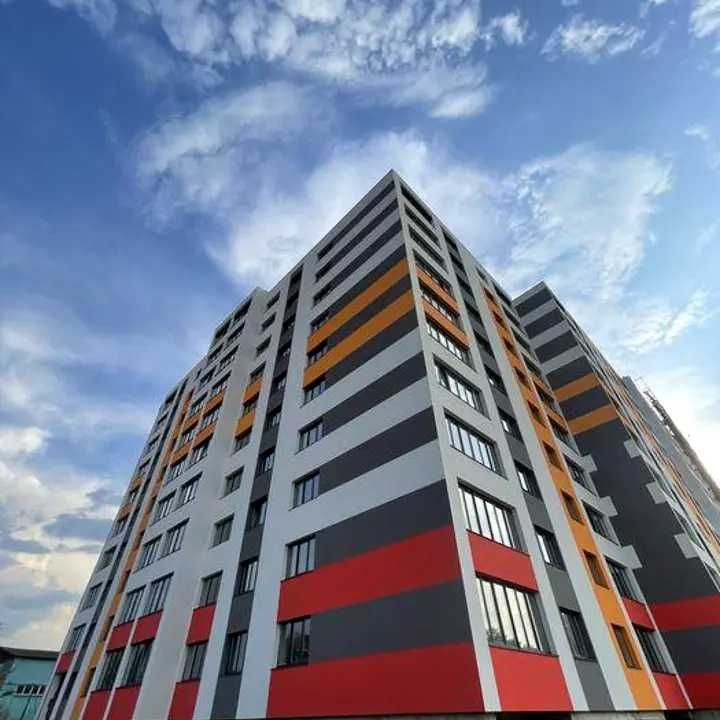 Продається 2 к.квартира - можна робити ремонт! Декабристів