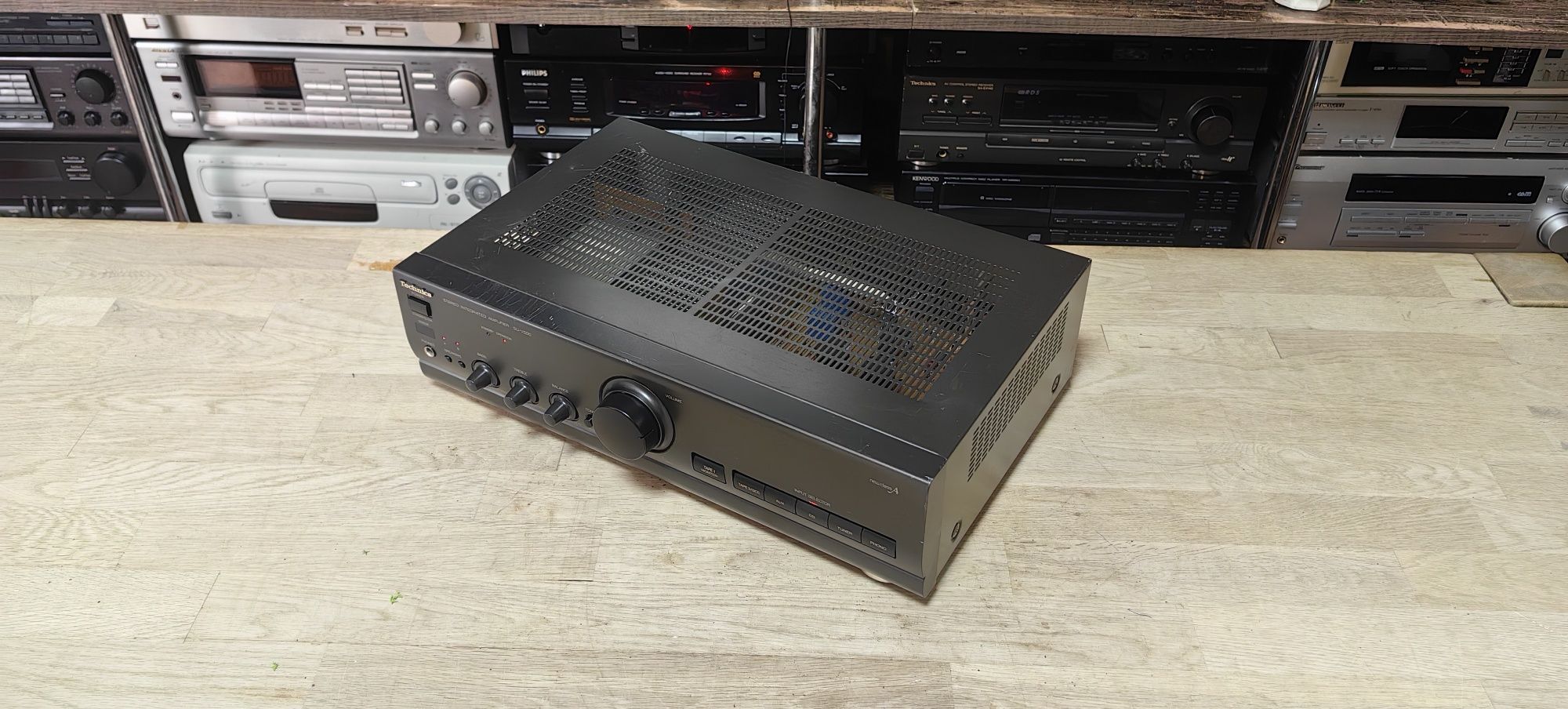 Підсилювач Technics SU-V500/4Ω