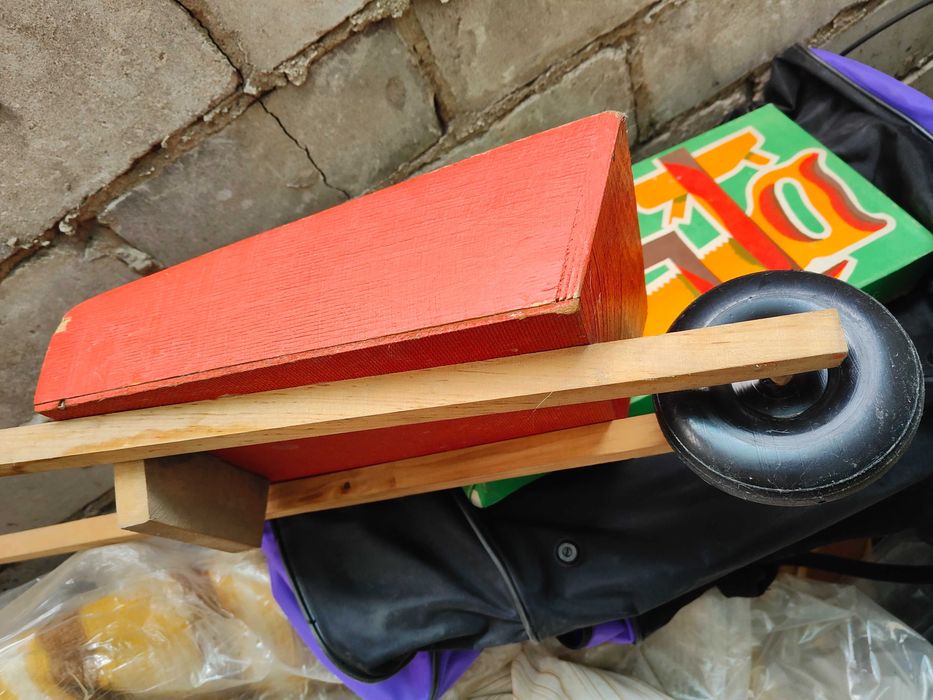 Retro Vintage PRL taczka zabawka dla dzieci