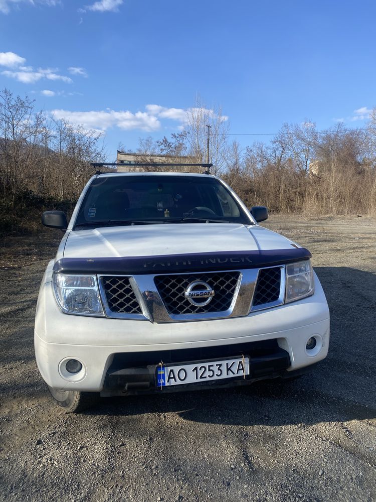 Nissan Pathfinder R51