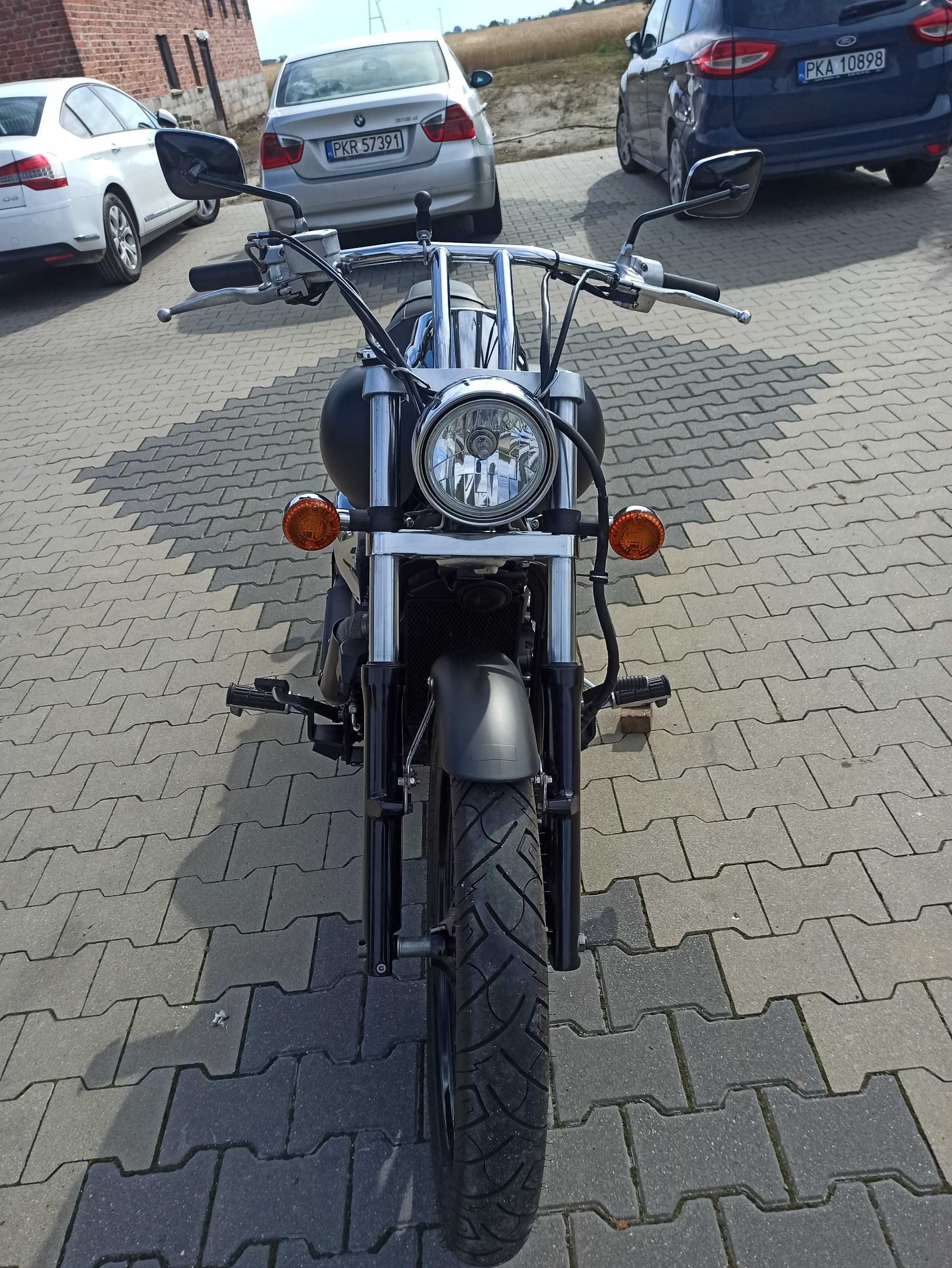 Kawasaki Vulcan VN 900 Custom w stanie bardzo dobrym