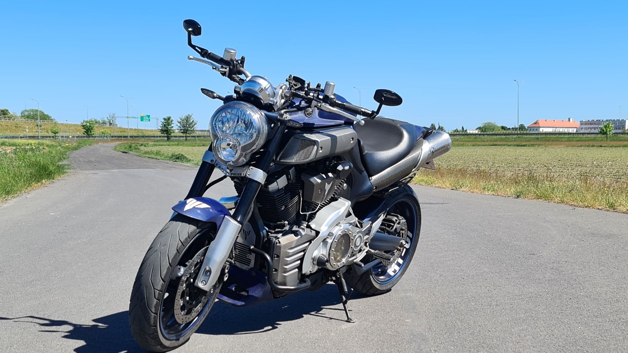 Yamaha MT-01 solo kit Akrapovic Kodo