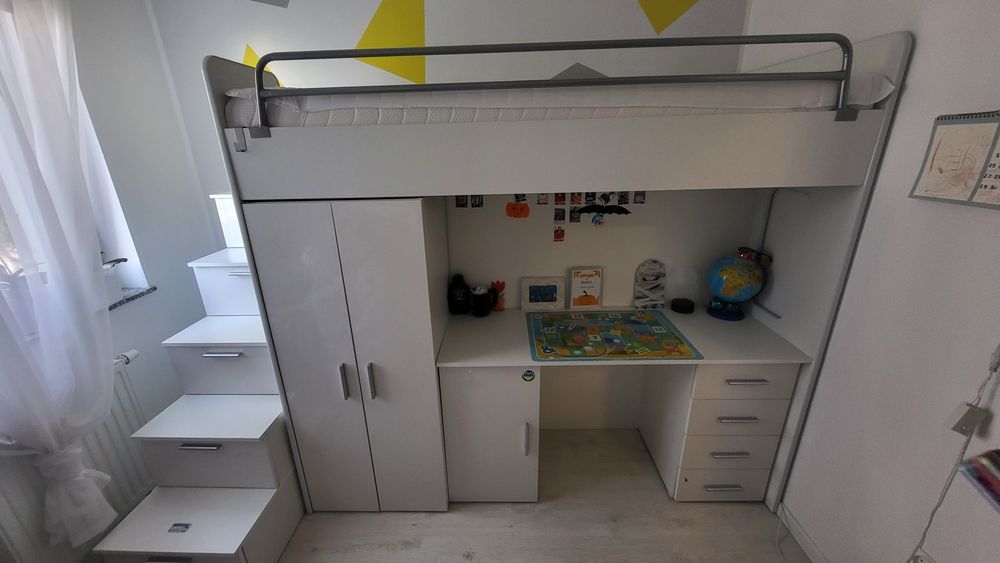 Sprzedam łóżko piętrowe