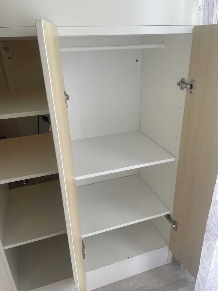Lozko piętrowe z biurkiem i szafą IKEA