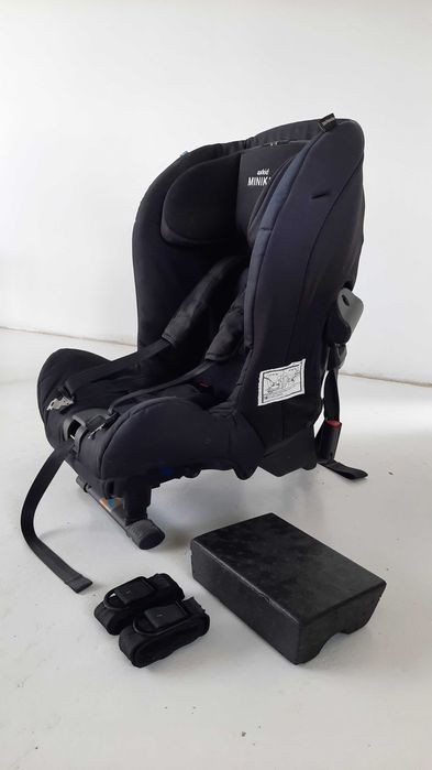 AXKID MINIKID - fotelik samochodowy do jazdy tyłem