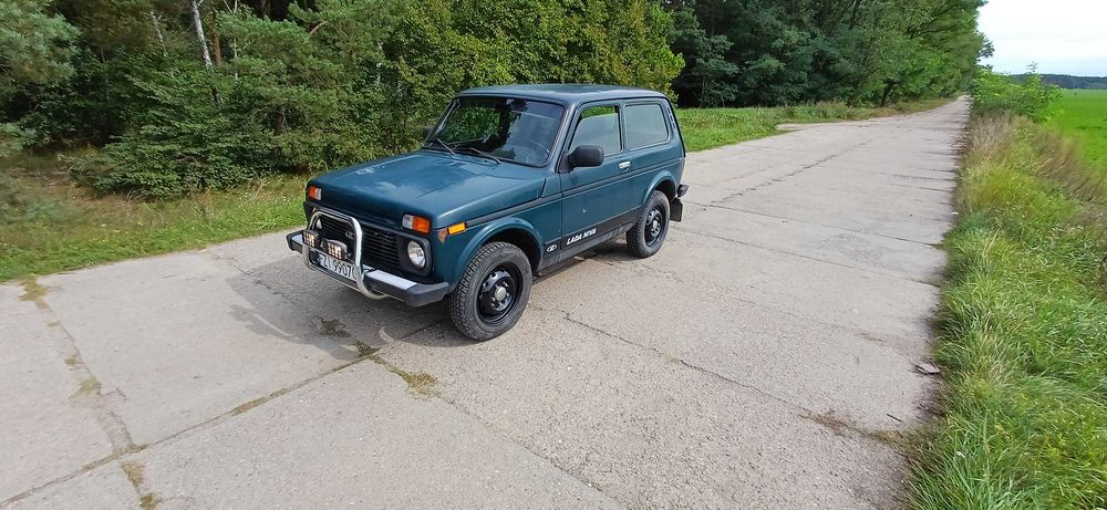 Lada niva 4x4 1.7 lpg prins hak butla pod autem dwa fotele 2011r ładna