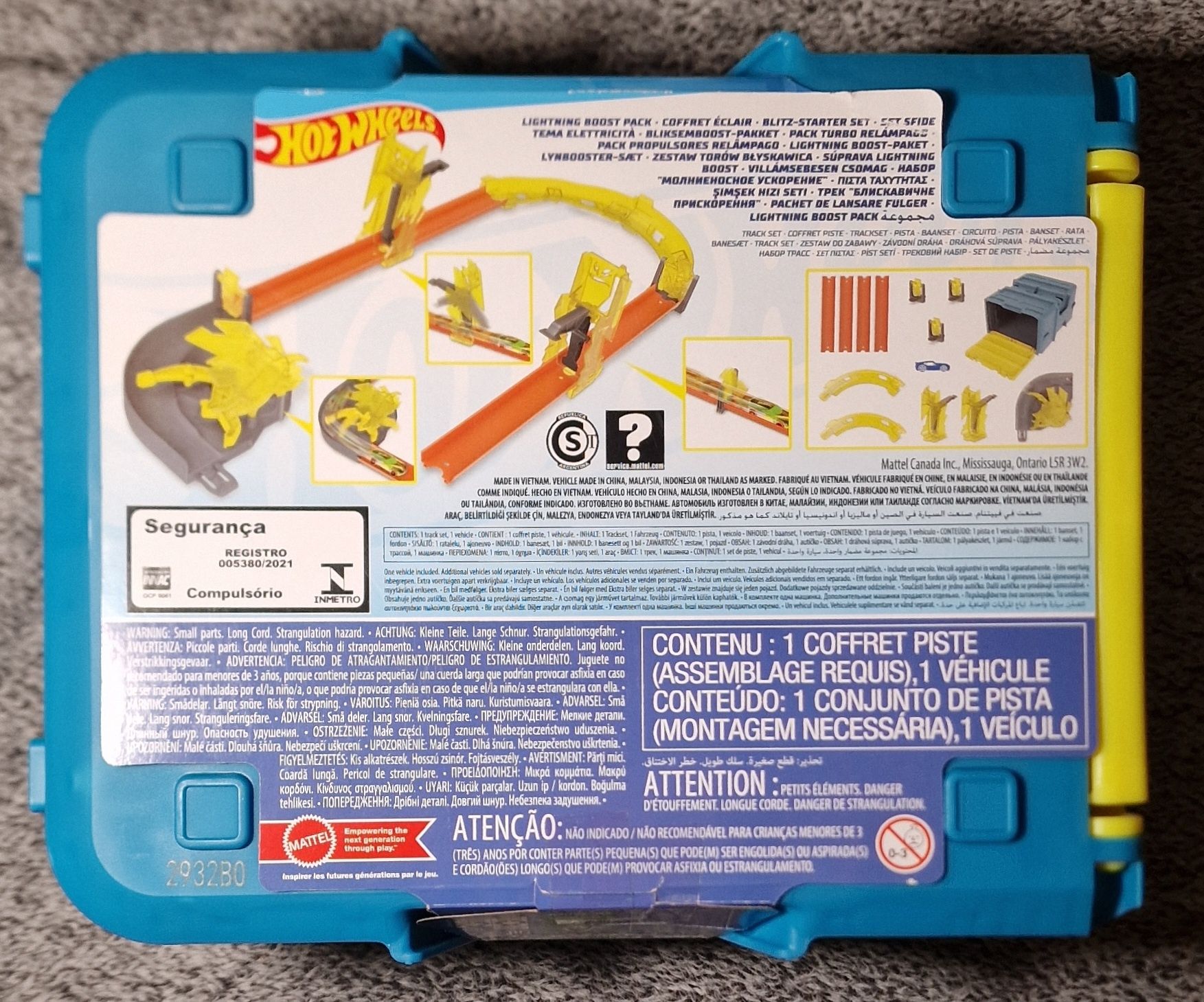 Hot Wheels Track Builder Błyskawica Autko + 1 Gratis