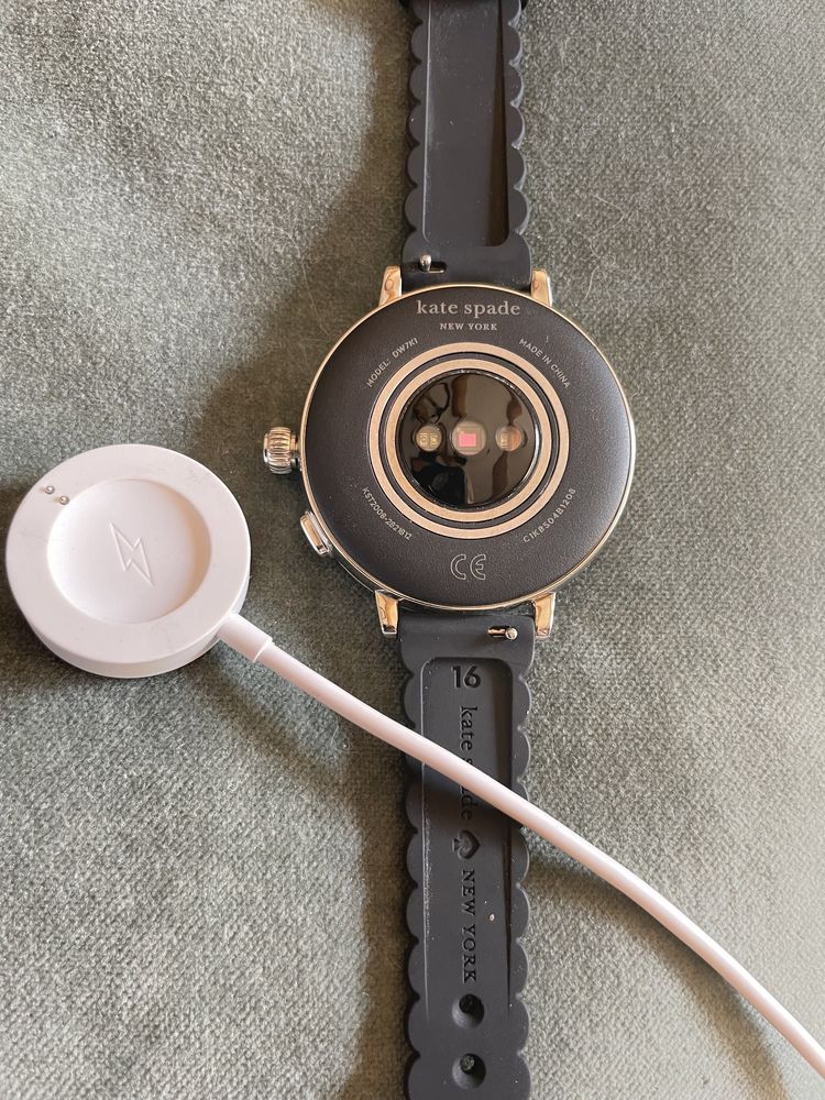Kate Spade smartwatch zegarek Jak nowy
