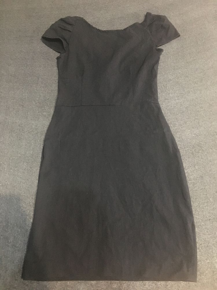 Czarna sukienka 34 XS janina