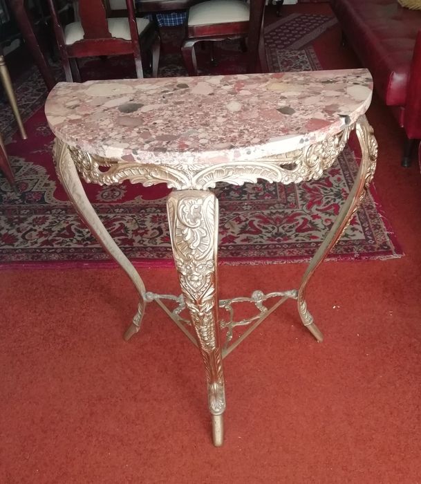 Mesa Meia-lua vintage