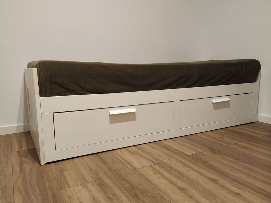 Cama BRIMNES Ikea.