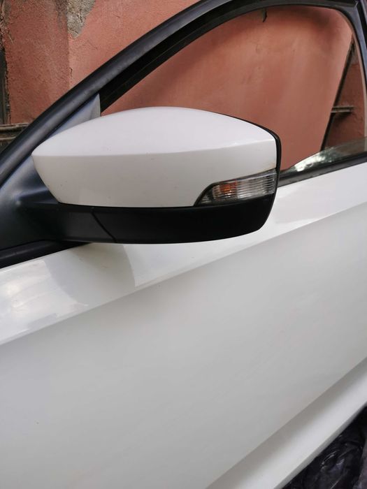 Skoda Rapid hatchback 2016 lusterko, lusterka LF9E