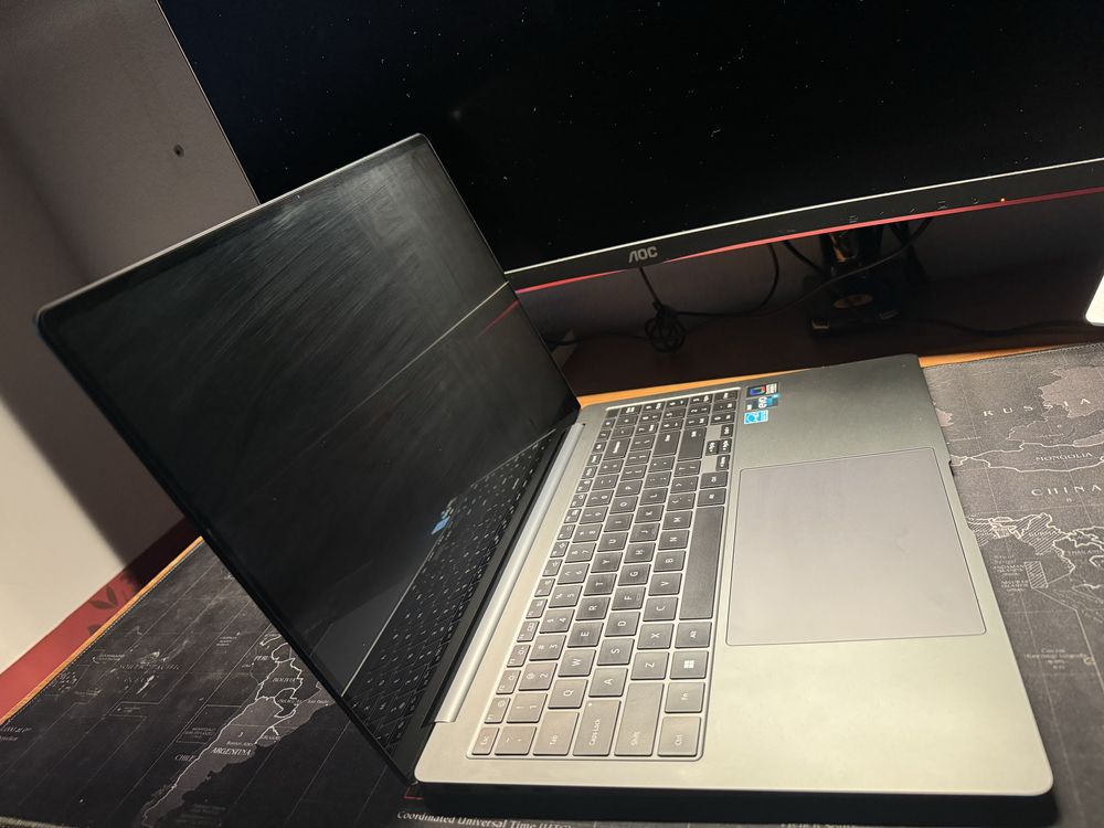 Samsung Galaxy Book 3 Pro 16" | 1TB SSD | 16GB RAM | Como Novo