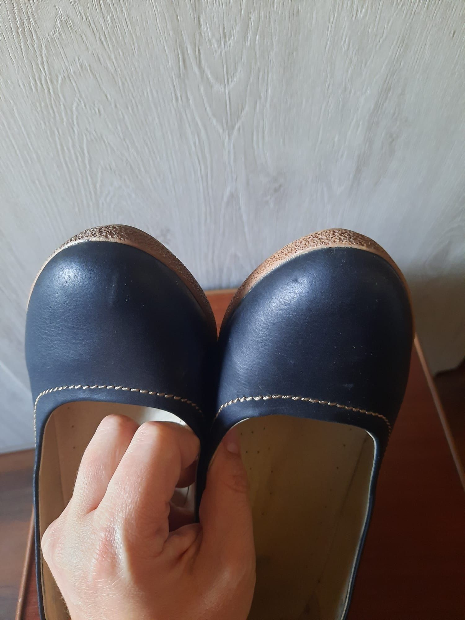 Buty na koturnie koturny eleganckie bardzo wygodne rozmiar 39