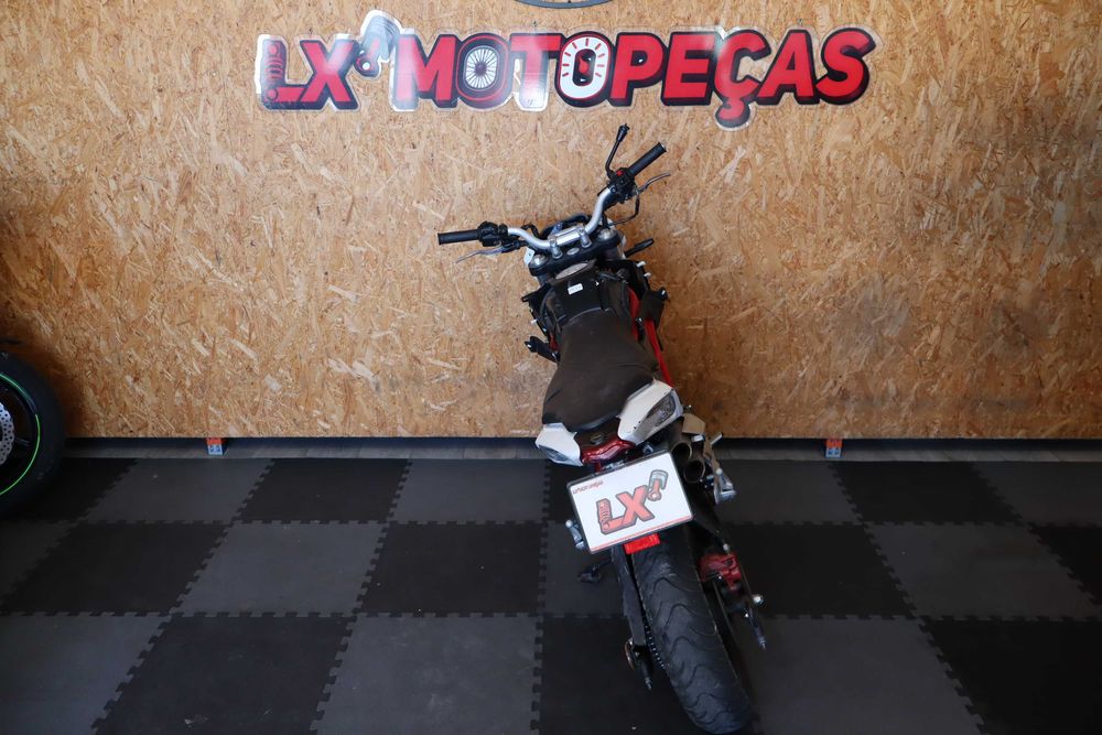 Benelli TNT 125 ano 2019 para peças.