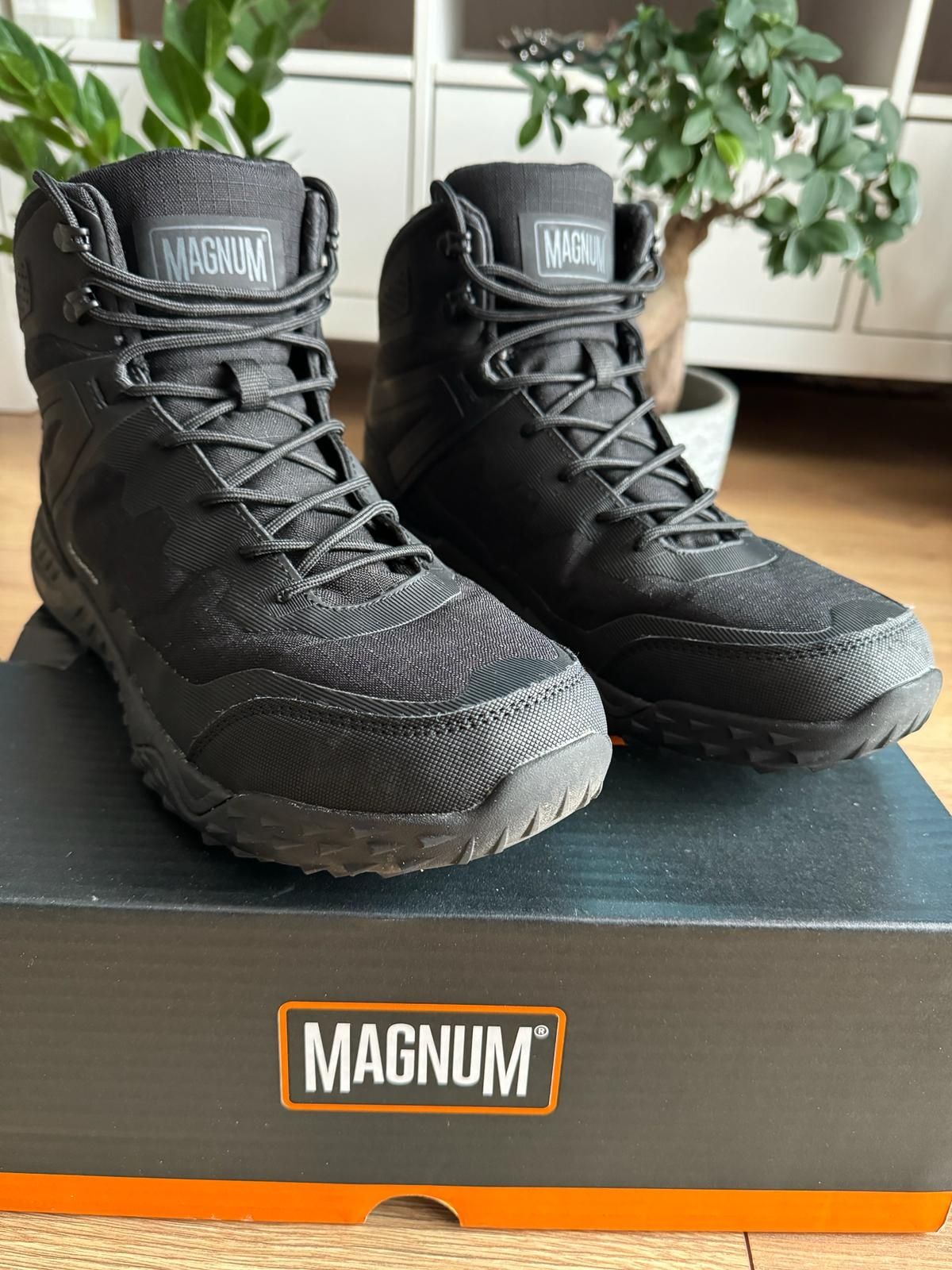 Buty trekkingowe męskie Magnum 44