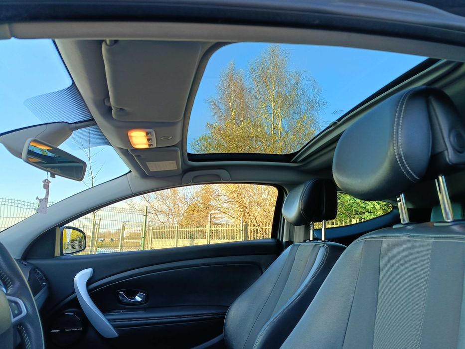 Renault MEGANE III Coupe BOSE 1.9 Dci