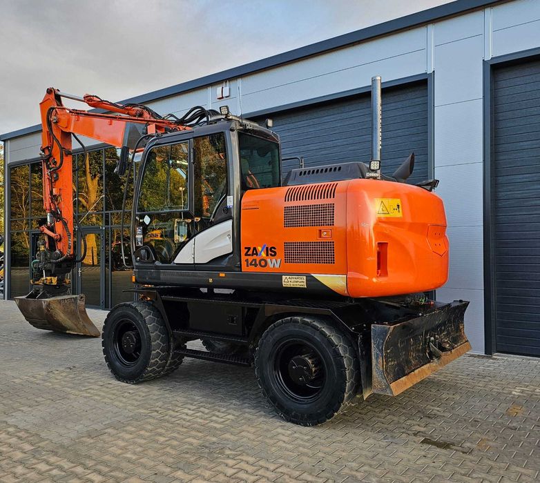 HITACHI ZX140W-5 ORYGINAŁ 2016r Rototilt Engcon GPS Leica SVAB