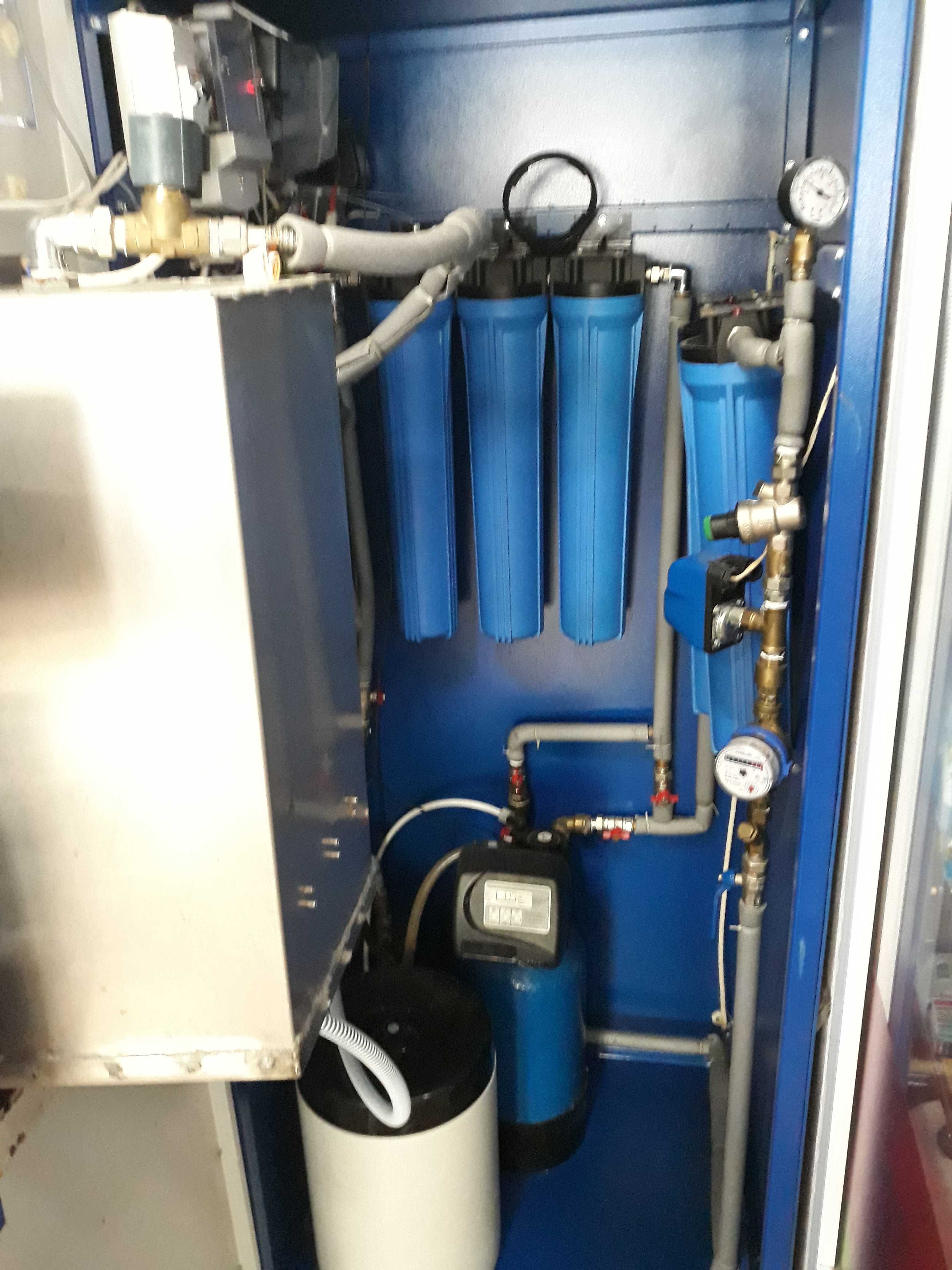 Автомат з очистки і продажу питної води