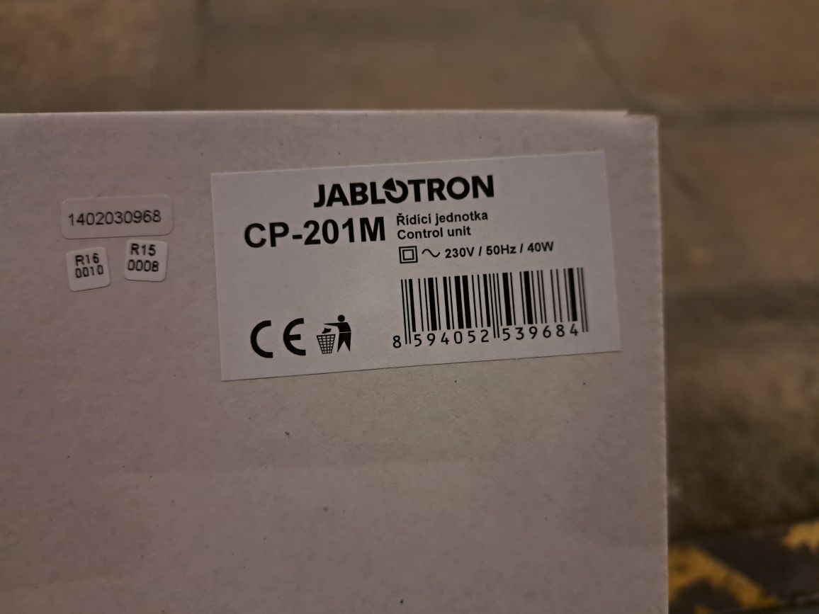 Jednostka sterująca centrala alarmowa system domotyki Jablotron CP-201