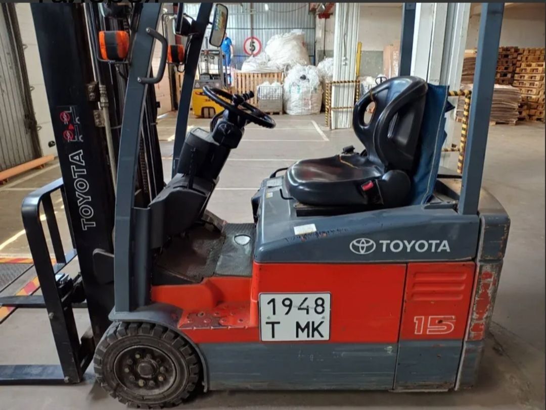 Електронавантажувач Toyota 7FBE15 Погрущик вилочний