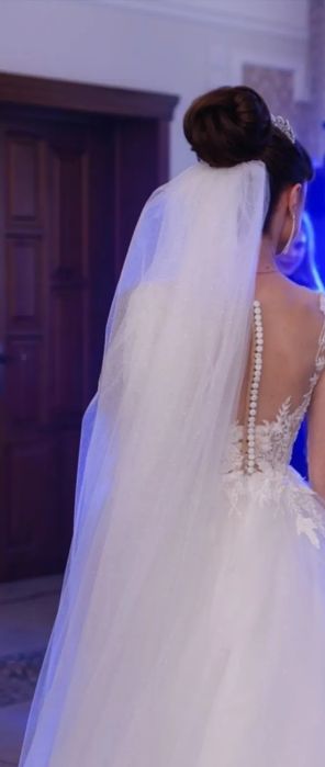 Сукня весільна  ...