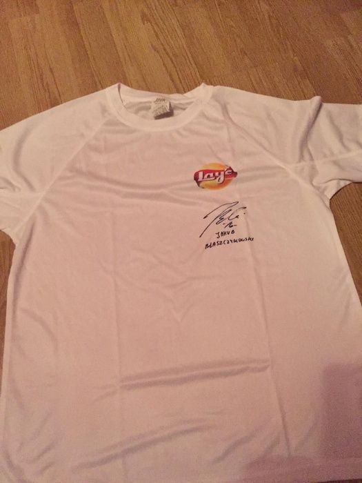 Koszulka Lays z nadrukiem podpisu Kuby Błaszczykowskiego