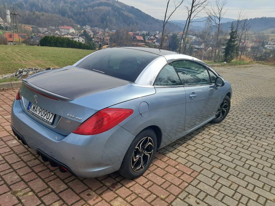 308 cc w pięknym zestawieniu kolorów