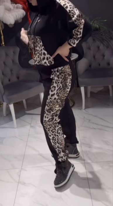 Костюм спортшик в стилі D&G Туреччина