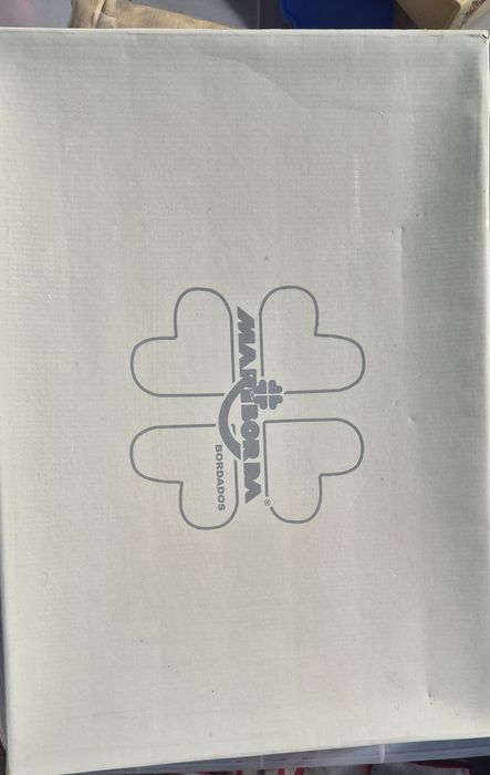 Jogo de cama bordado