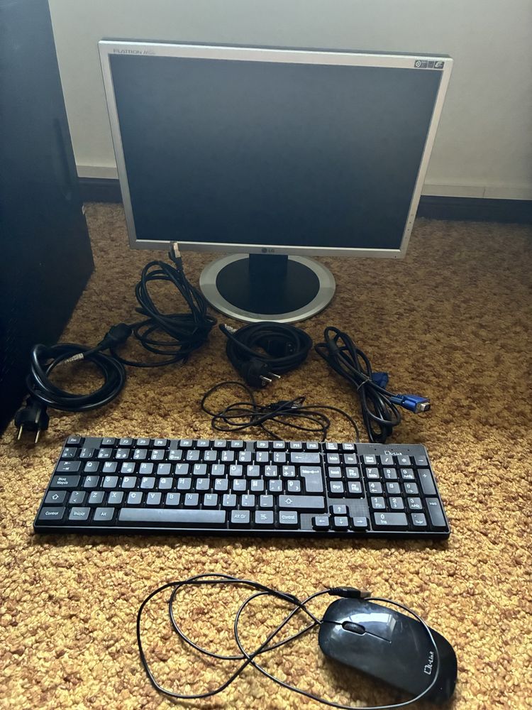Computador + Monitor 19’ + Multifuncional HP