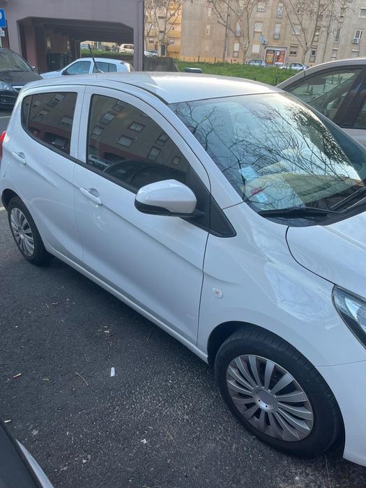 Veículo em ótimo estado, muito limpo, sem histórico de acidentes