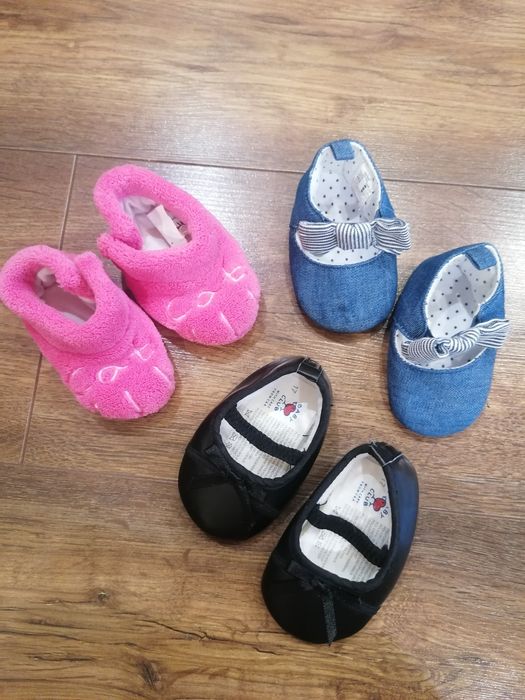 Пінетки на дівчинку