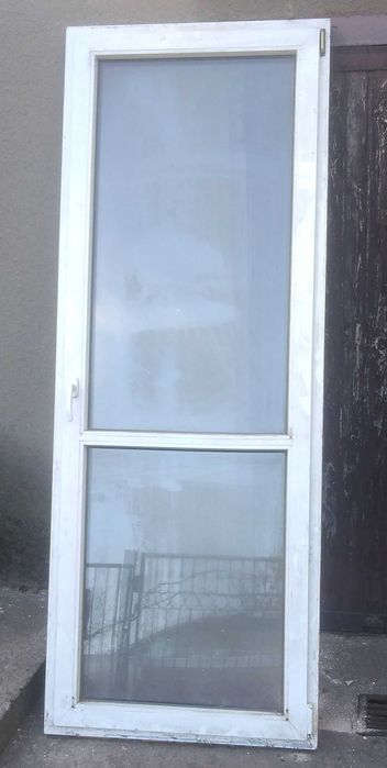 Okno balkonowe PCV 870 x 2295  RU prawe