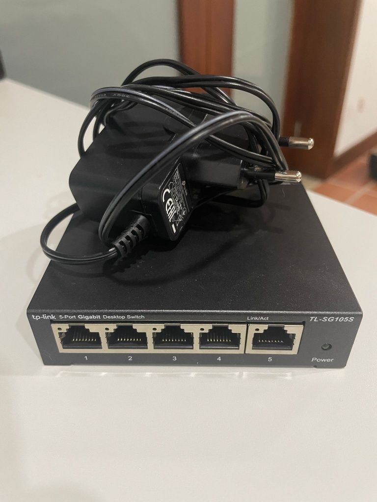 Switch tp link - 5 portas