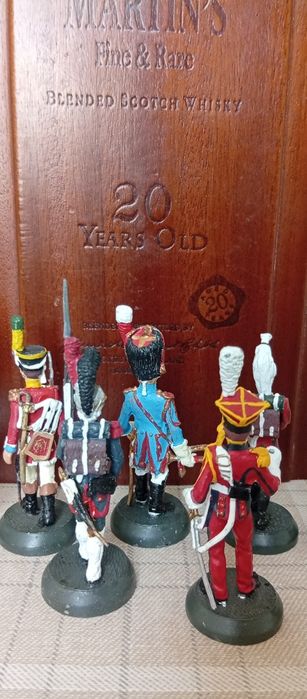 Soldadinhos de chumbo almirall. Antigos