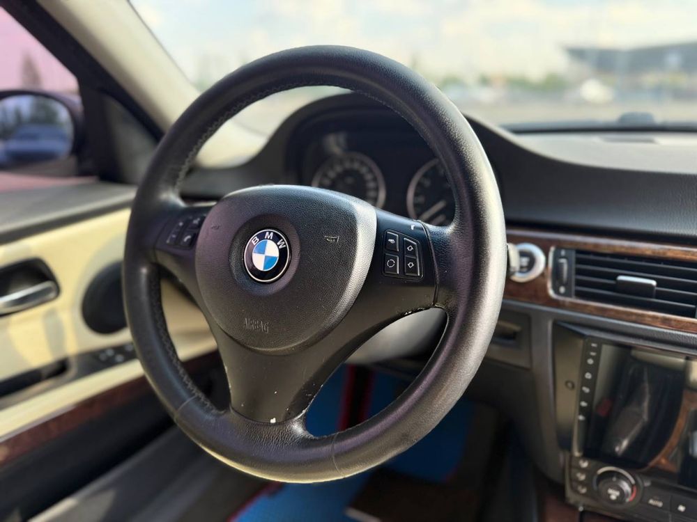 BMW (1910) 325I (ВНЕСОК від 30%) Авторинок МЕТРО Кривий Ріг