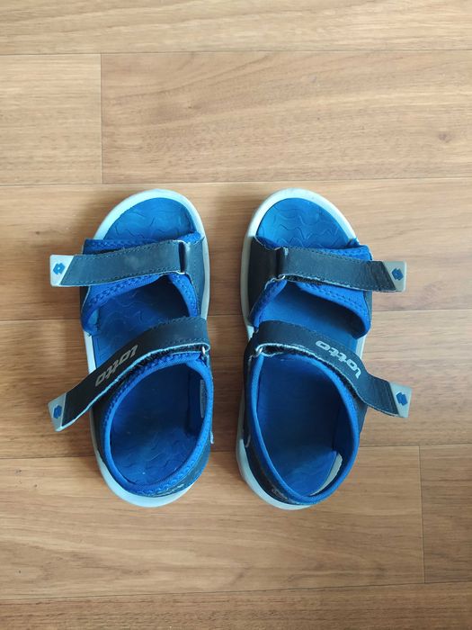 Босоніжки для хлопчика 7-8 років