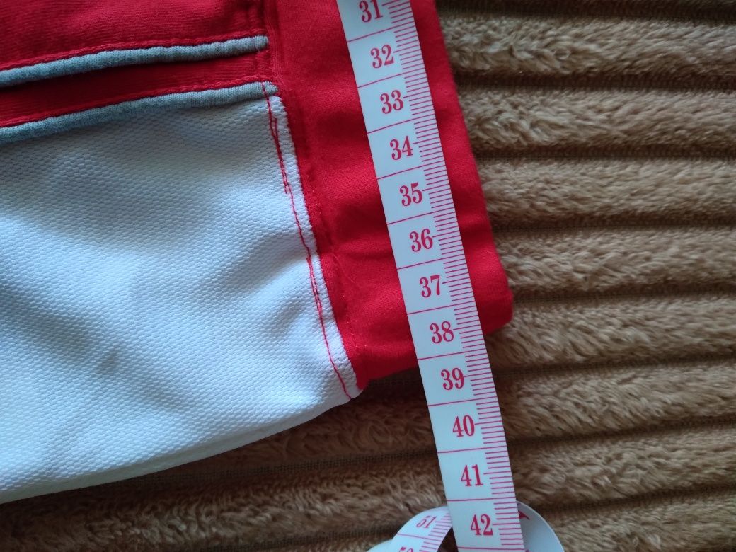 Продам женские  шорты Speedo