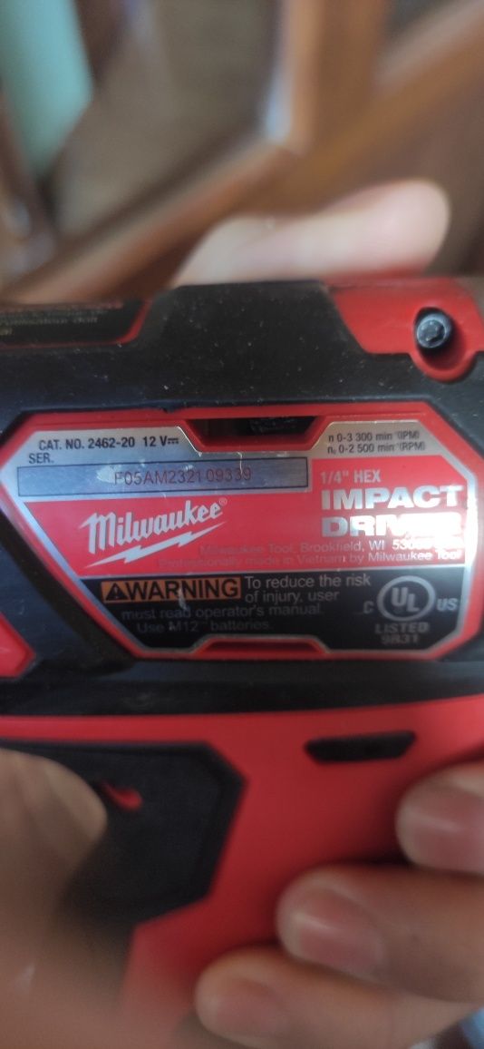 Імпакт Milwaukee m12