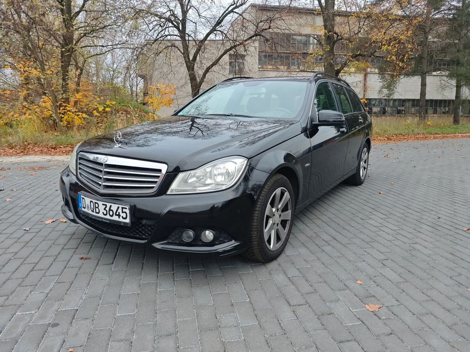 Mercedes-Benz Klasa C Mercedes C-Klasa 2.2CDI sprowadzony